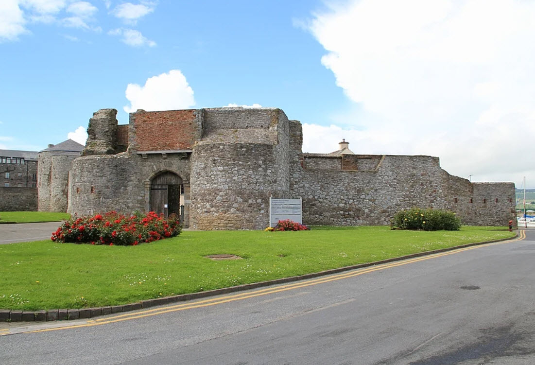 Castle Davis, Ireland
